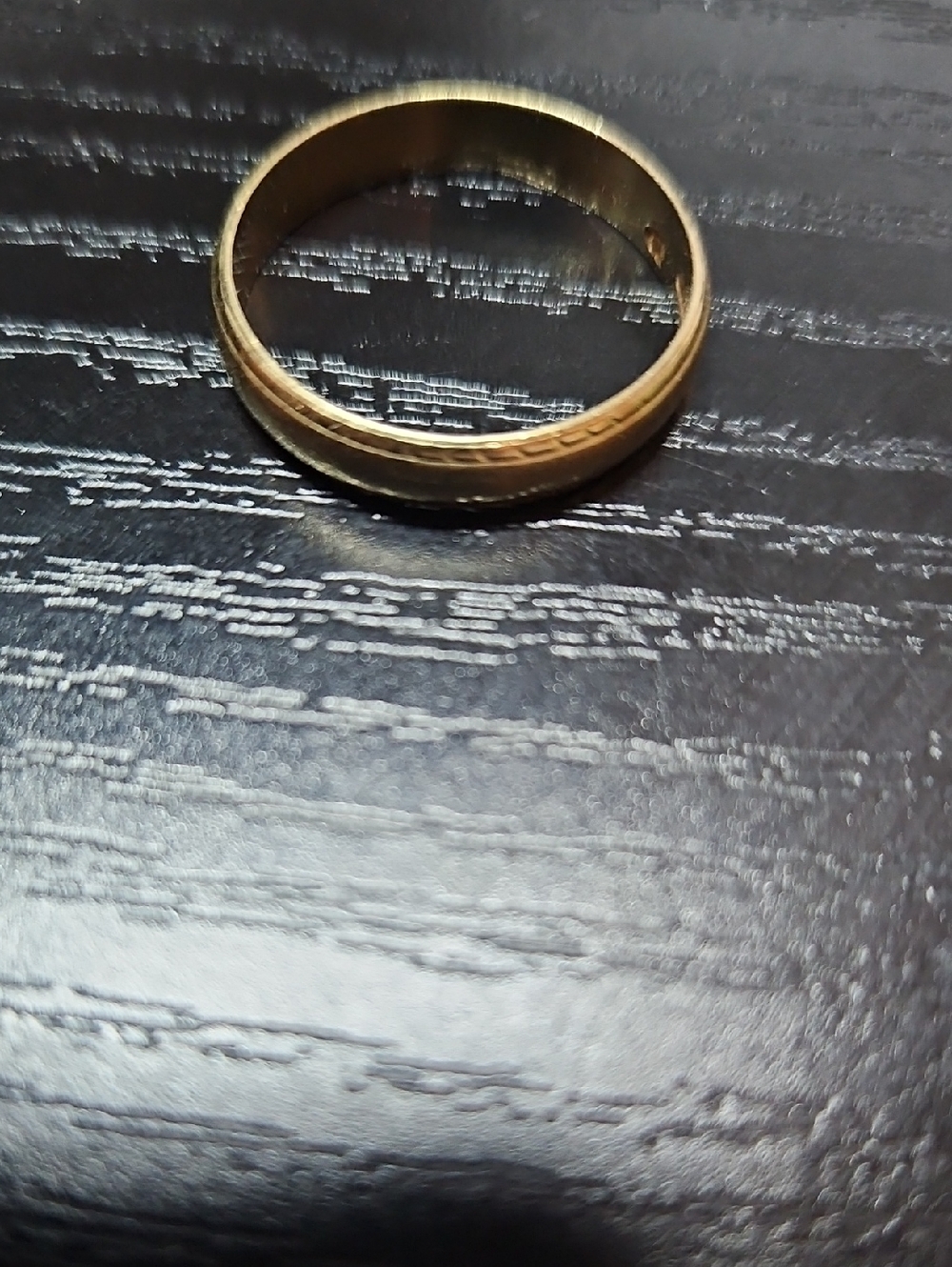 9kt Classic Women's Gold Band Wedding Ring - Elegant Everyday Style